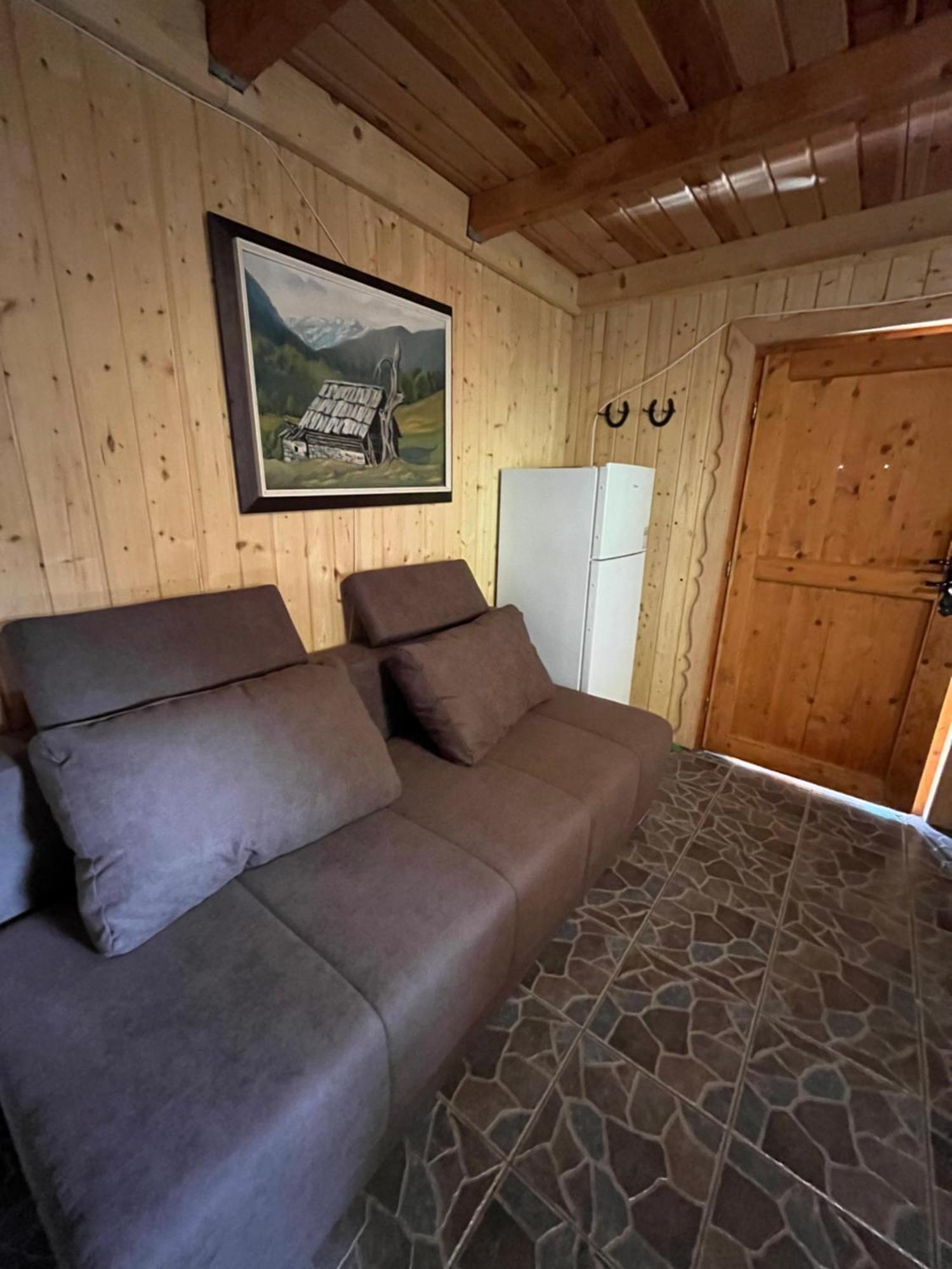 Cottage Zirovnica Buitenkant foto
