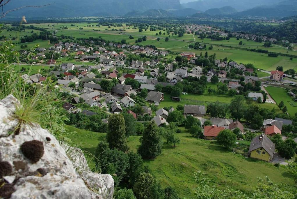 Cottage Zirovnica Buitenkant foto